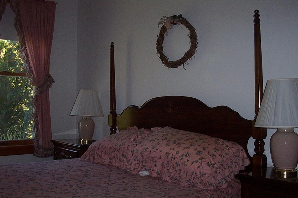 Chesapeake Inn Of Lenox Quarto foto