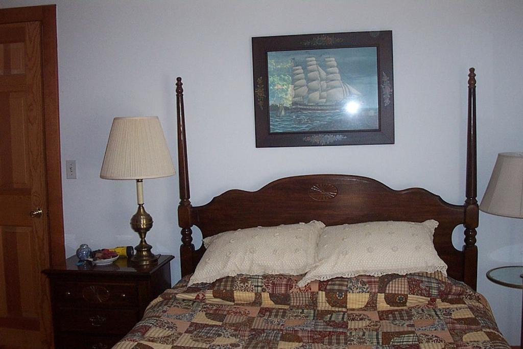 Chesapeake Inn Of Lenox Quarto foto